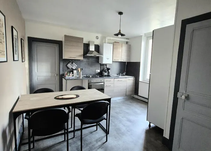 Chez Les Poilus Lejlighed